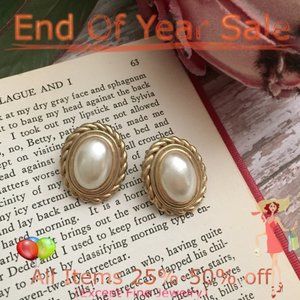 Gold tone Pearl Earrings